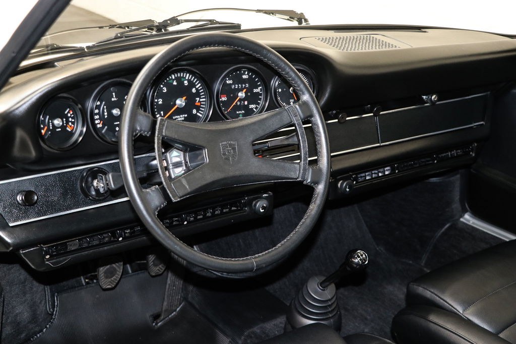 Porsche 911 Carrera RS