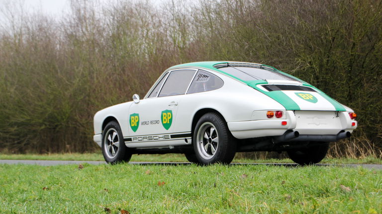 Porsche 911 Backdate