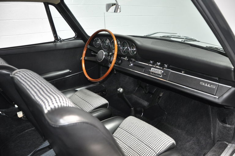 Porsche 911 S (F-Modell)