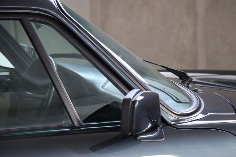 Porsche 911 Turbo 3.3