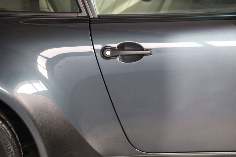 Porsche 911 Turbo 3.3