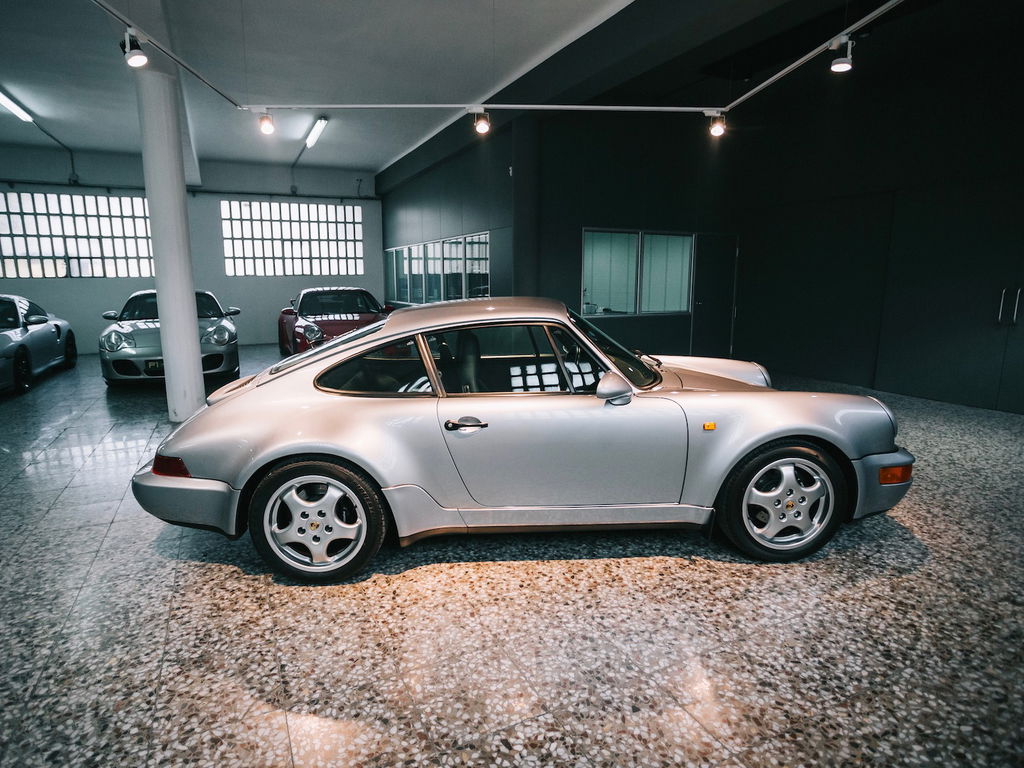 Porsche 964 Carrera 4 WTL