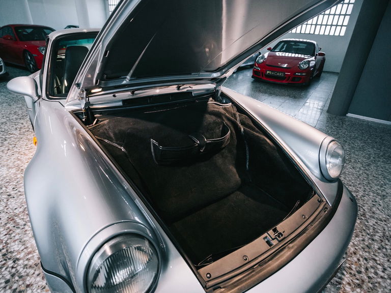 Porsche 964 Carrera 4 WTL