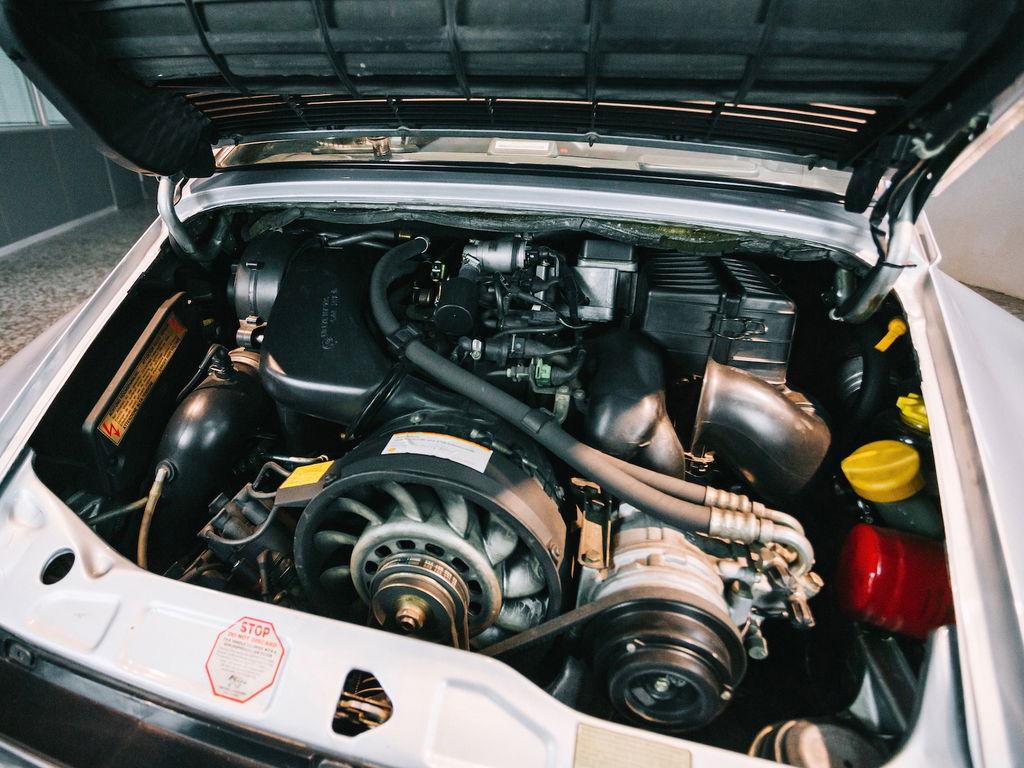 Porsche 964 Carrera 4 WTL