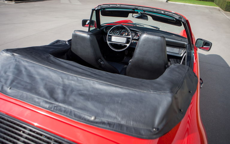 Porsche 911 Carrera 3.2