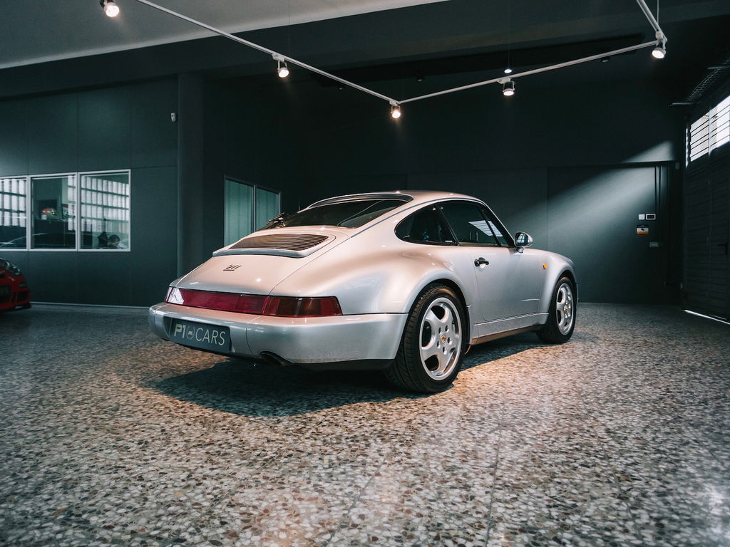 Porsche 964 Carrera 4 WTL
