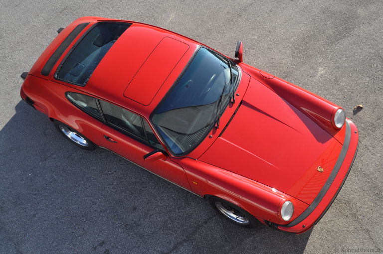 Porsche 911 Carrera 3.2