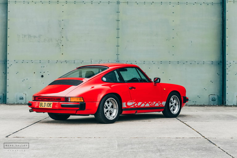 Porsche 911 Carrera 3.2