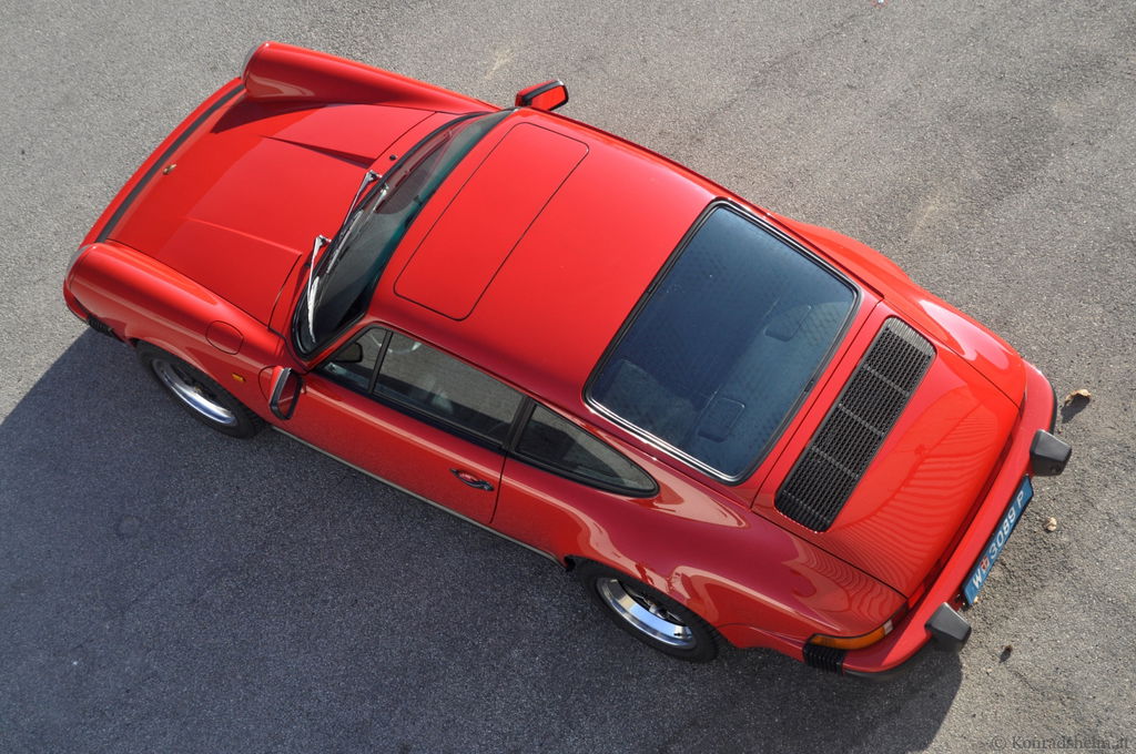 Porsche 911 Carrera 3.2