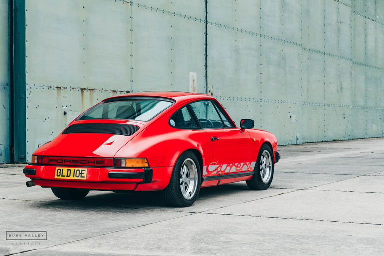 Porsche 911 Carrera 3.2