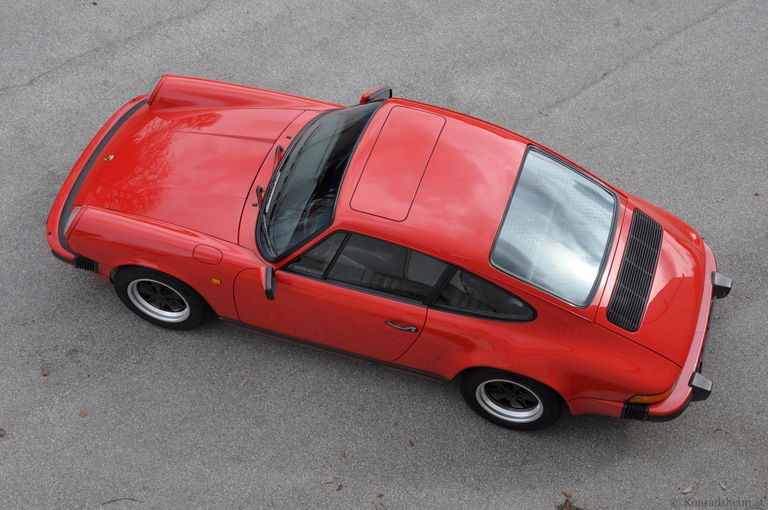 Porsche 911 Carrera 3.2