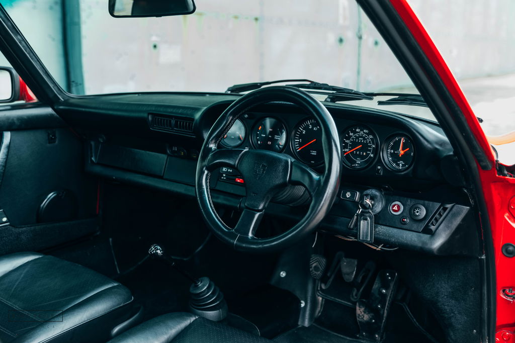 Porsche 911 Carrera 3.2