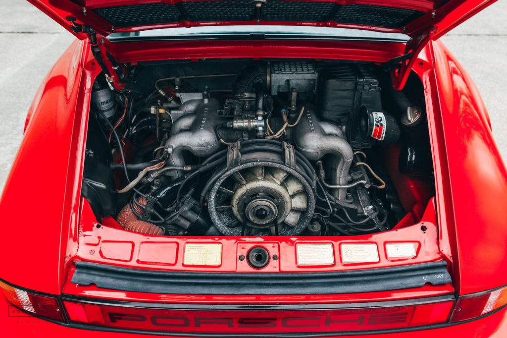 Porsche 911 Carrera 3.2