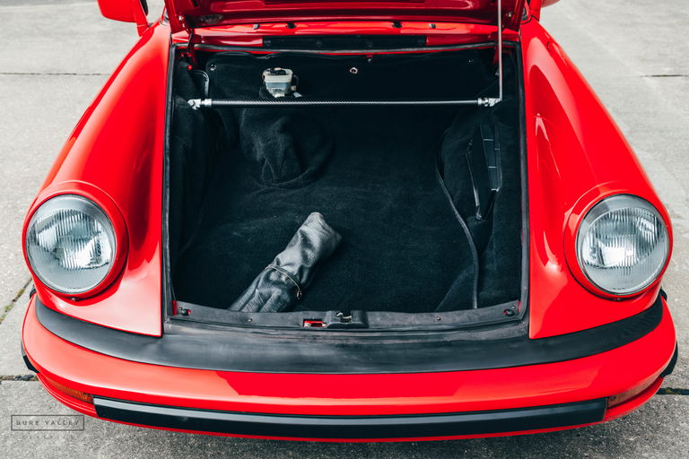 Porsche 911 Carrera 3.2