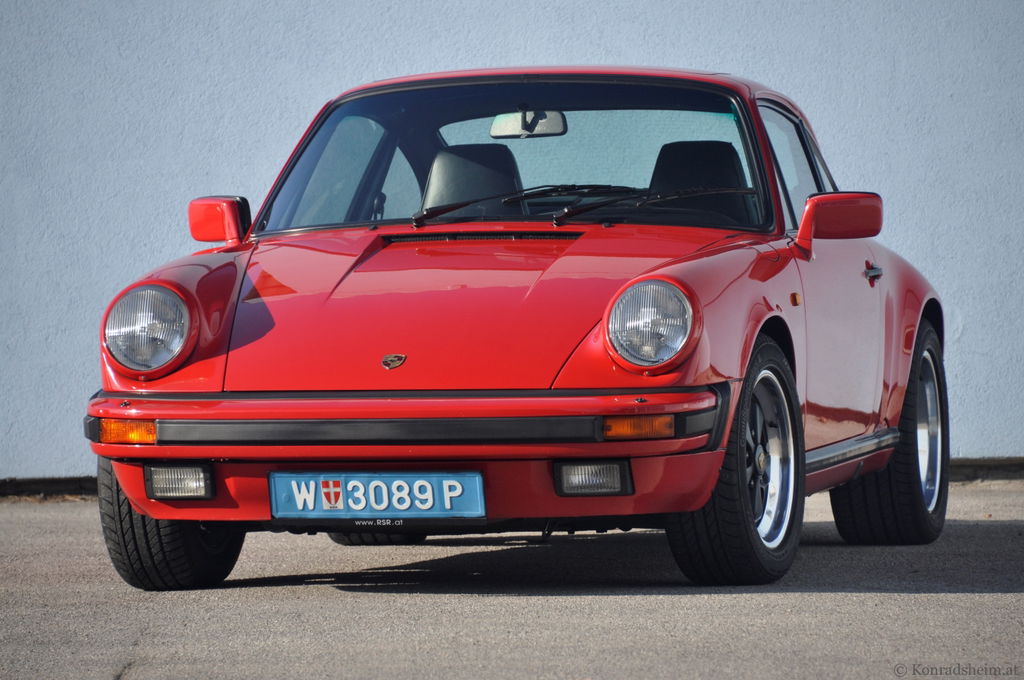 Porsche 911 Carrera 3.2