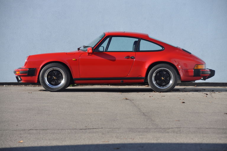 Porsche 911 Carrera 3.2