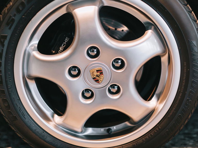 Porsche 964 Carrera 4 WTL