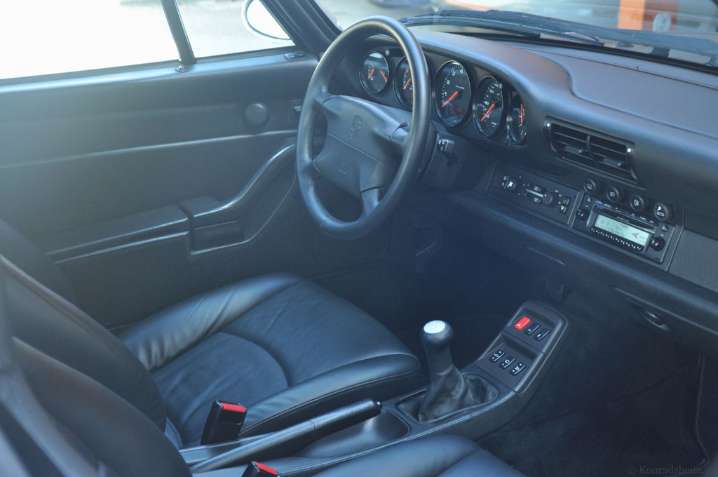 Porsche 993 Carrera 4S