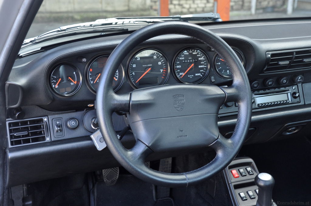 Porsche 993 Carrera 4S