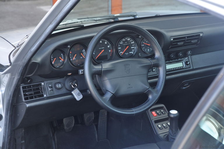 Porsche 993 Carrera 4S