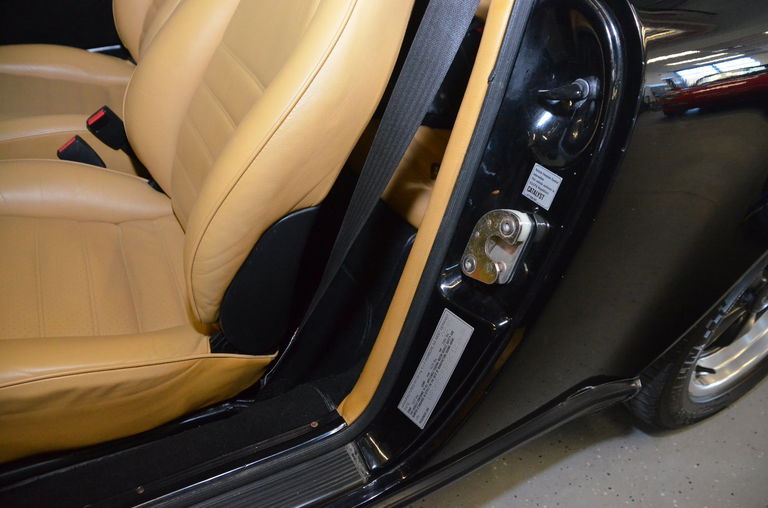 Porsche 911 Carrera 3.2 (US)