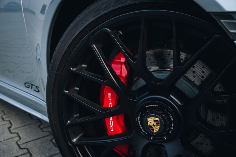 Porsche 991 Carrera GTS