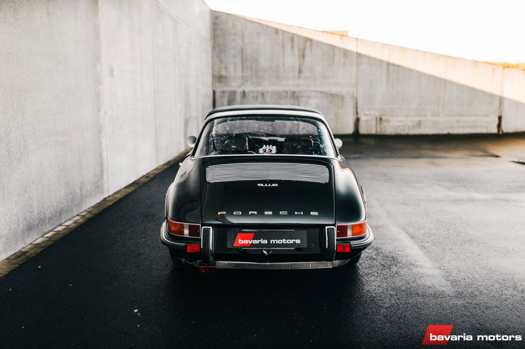 Porsche 911 E