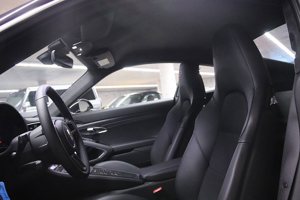 Porsche 991 GT3 Touring