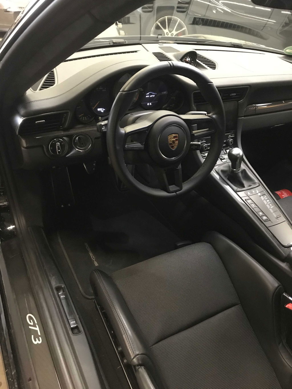 Porsche 991 GT3 Touring