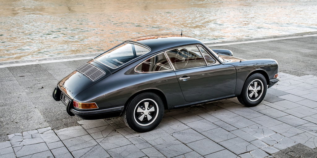 Porsche 911 S (F-Modell)