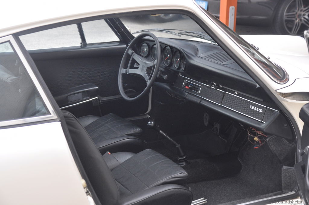 Porsche 911 S (F-Modell)