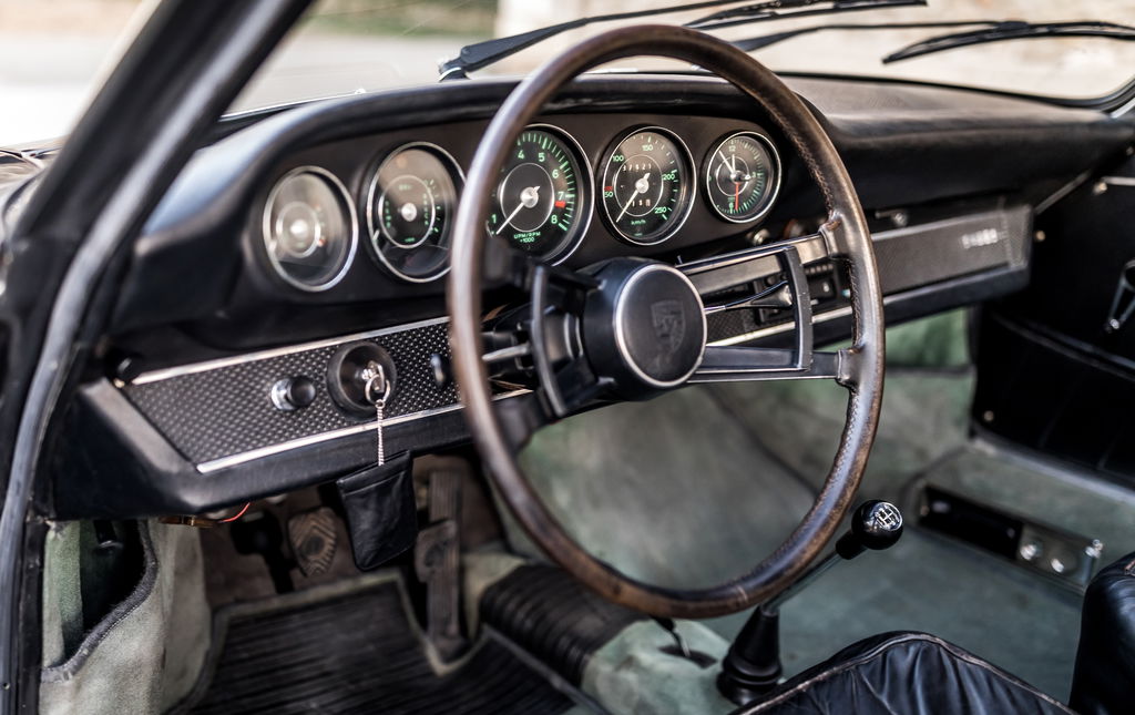 Porsche 911 S (F-Modell)