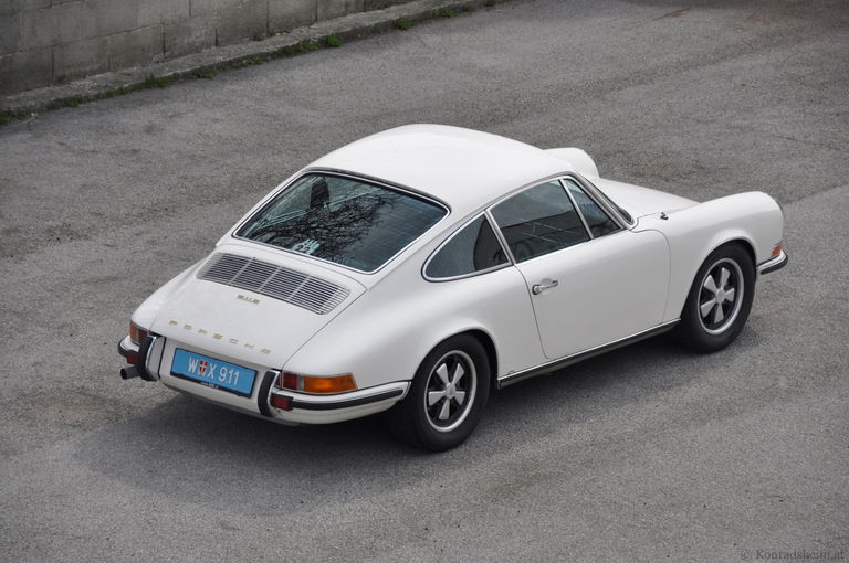 Porsche 911 S (F-Modell)