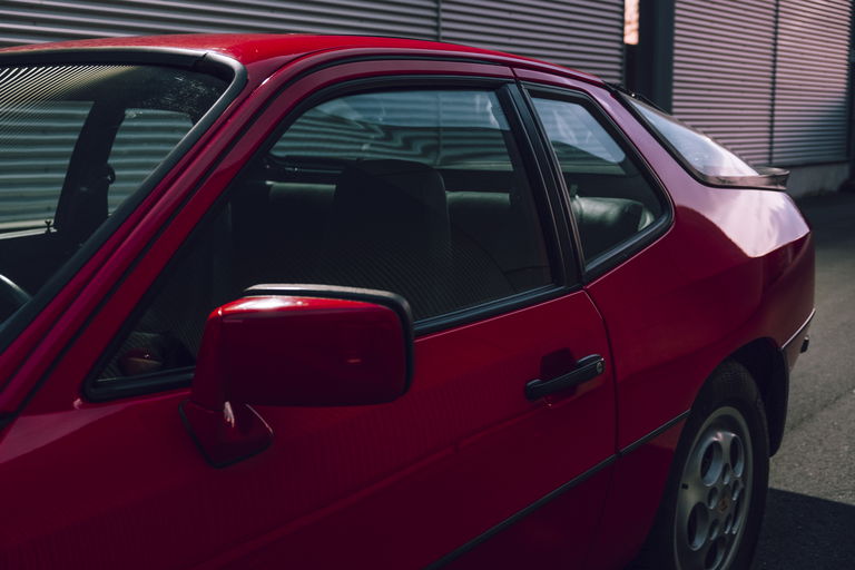 Porsche 924 S