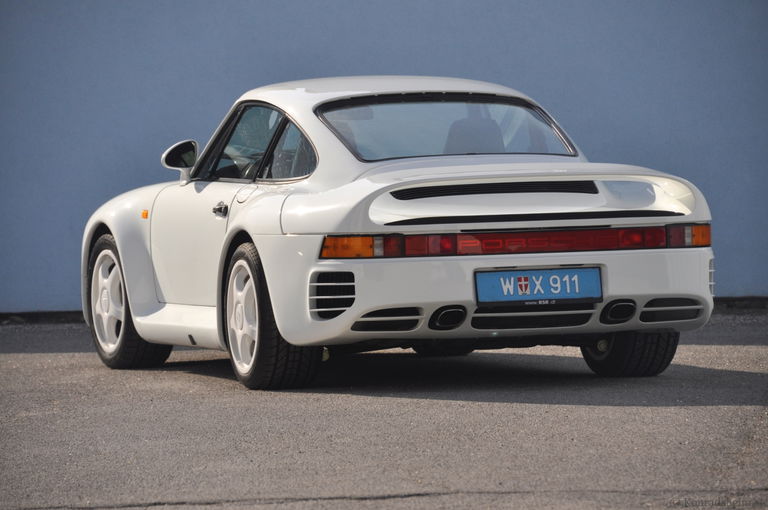 Porsche 959