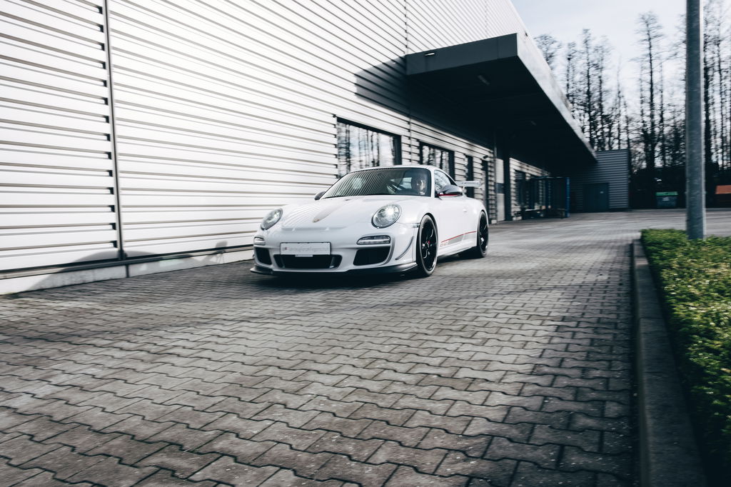 Porsche 997 GT3 RS 4.0