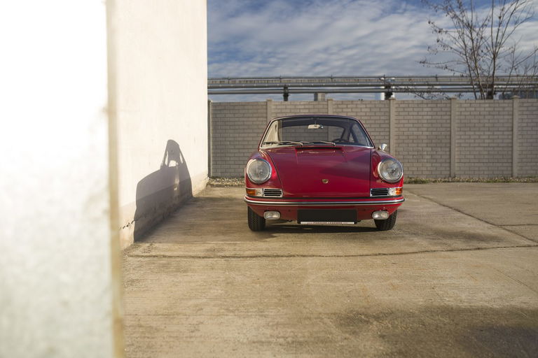 Porsche 911 Backdate