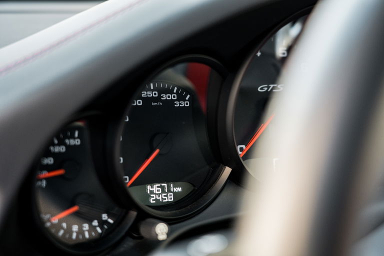 Porsche 991 Carrera GTS