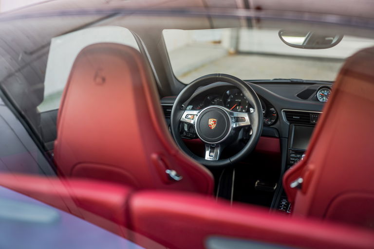 Porsche 991 Carrera GTS