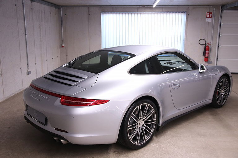 Porsche 991 Carrera 4S
