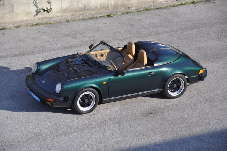 Porsche 911 Carrera 3.2 Speedster