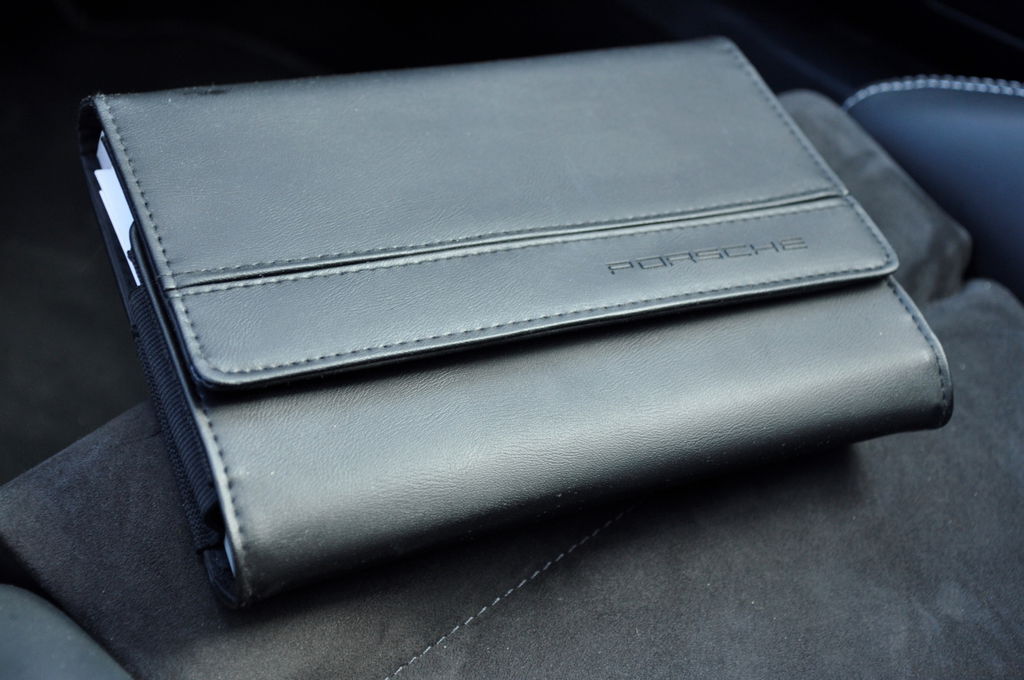 Porsche 991 Carrera 4 GTS