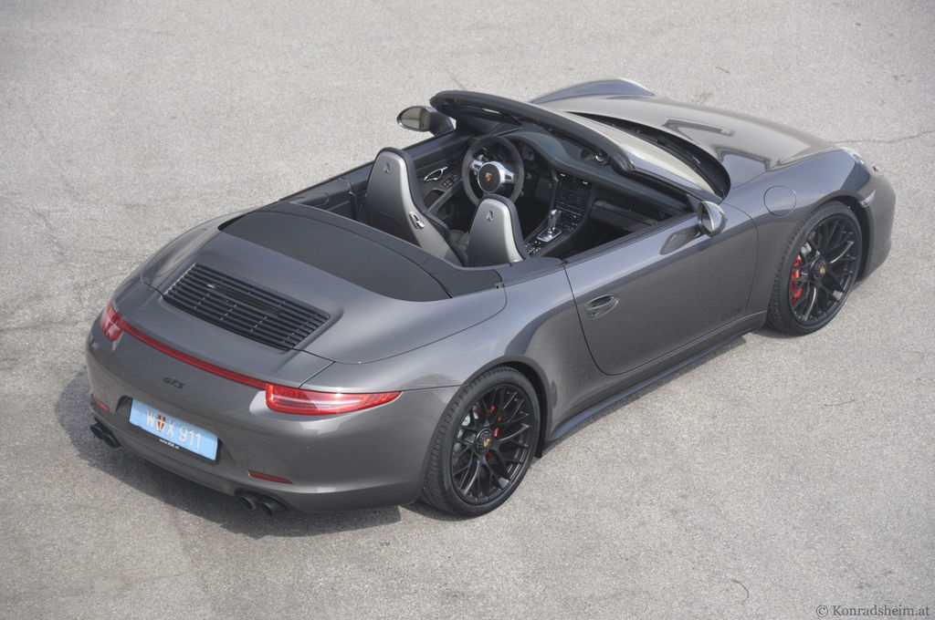 Porsche 991 Carrera 4 GTS