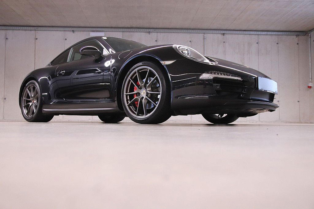 Porsche 991 Carrera 4S