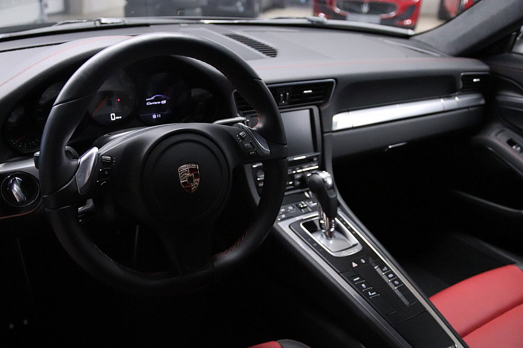 Porsche 991 Carrera 4S