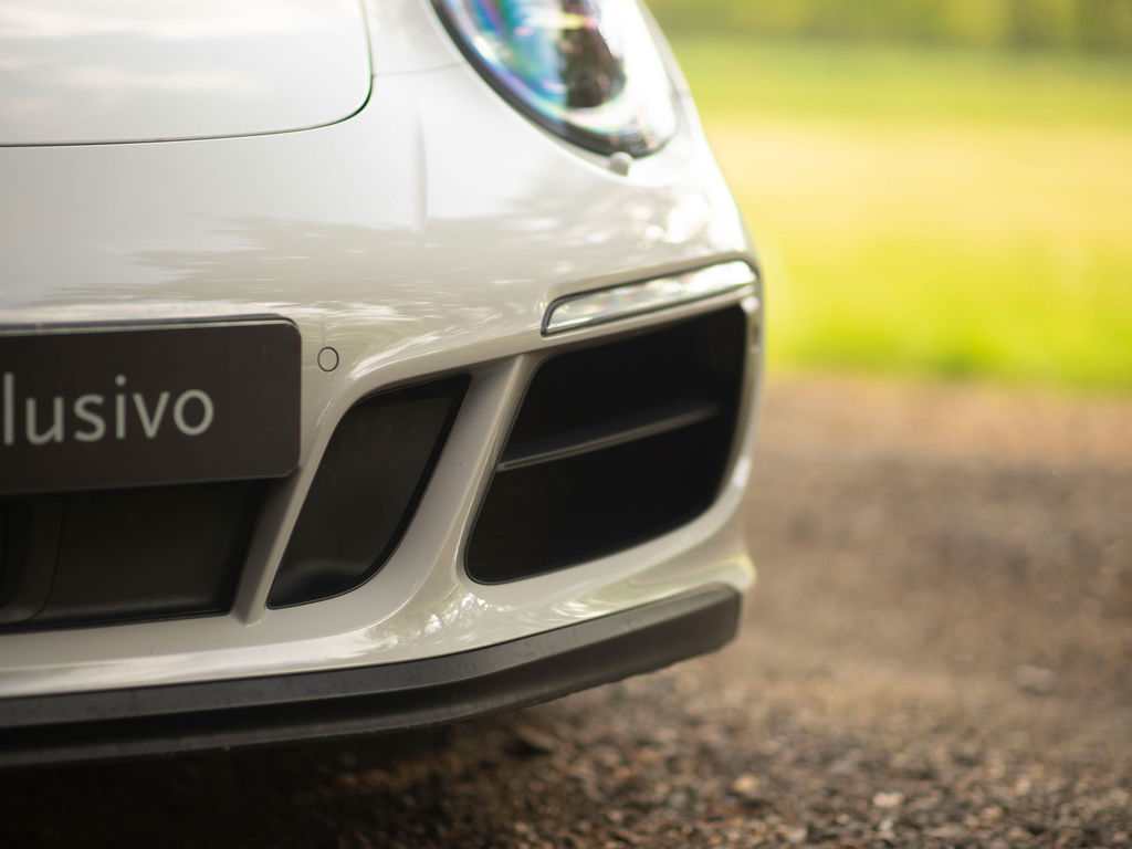 Porsche 991.2 Carrera GTS