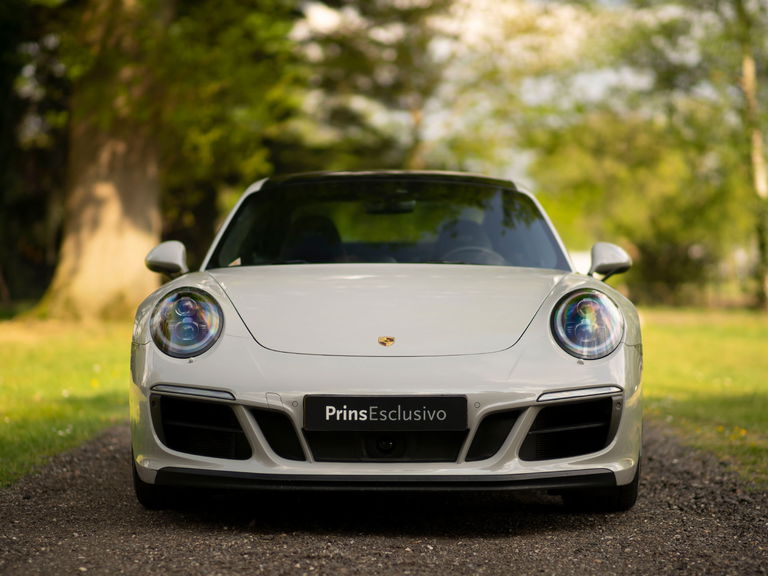 Porsche 991.2 Carrera GTS