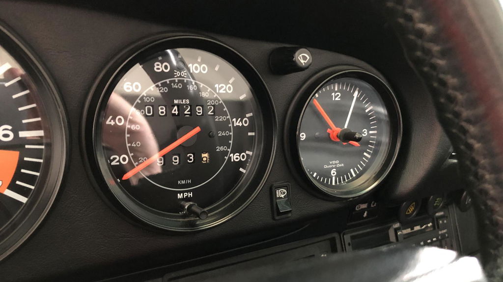 Porsche 911 Carrera 3.2 (US)