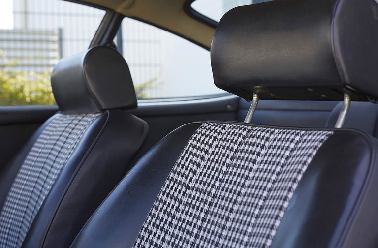 Porsche 911 S (F-Modell)