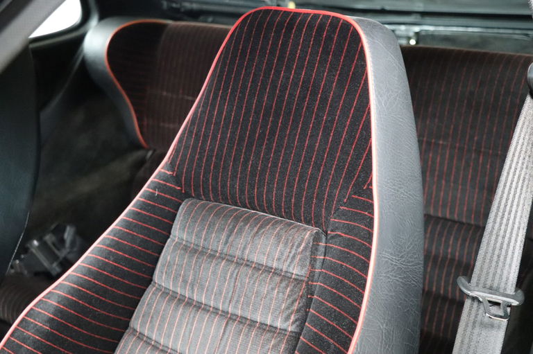 Porsche 924 Carrera GT